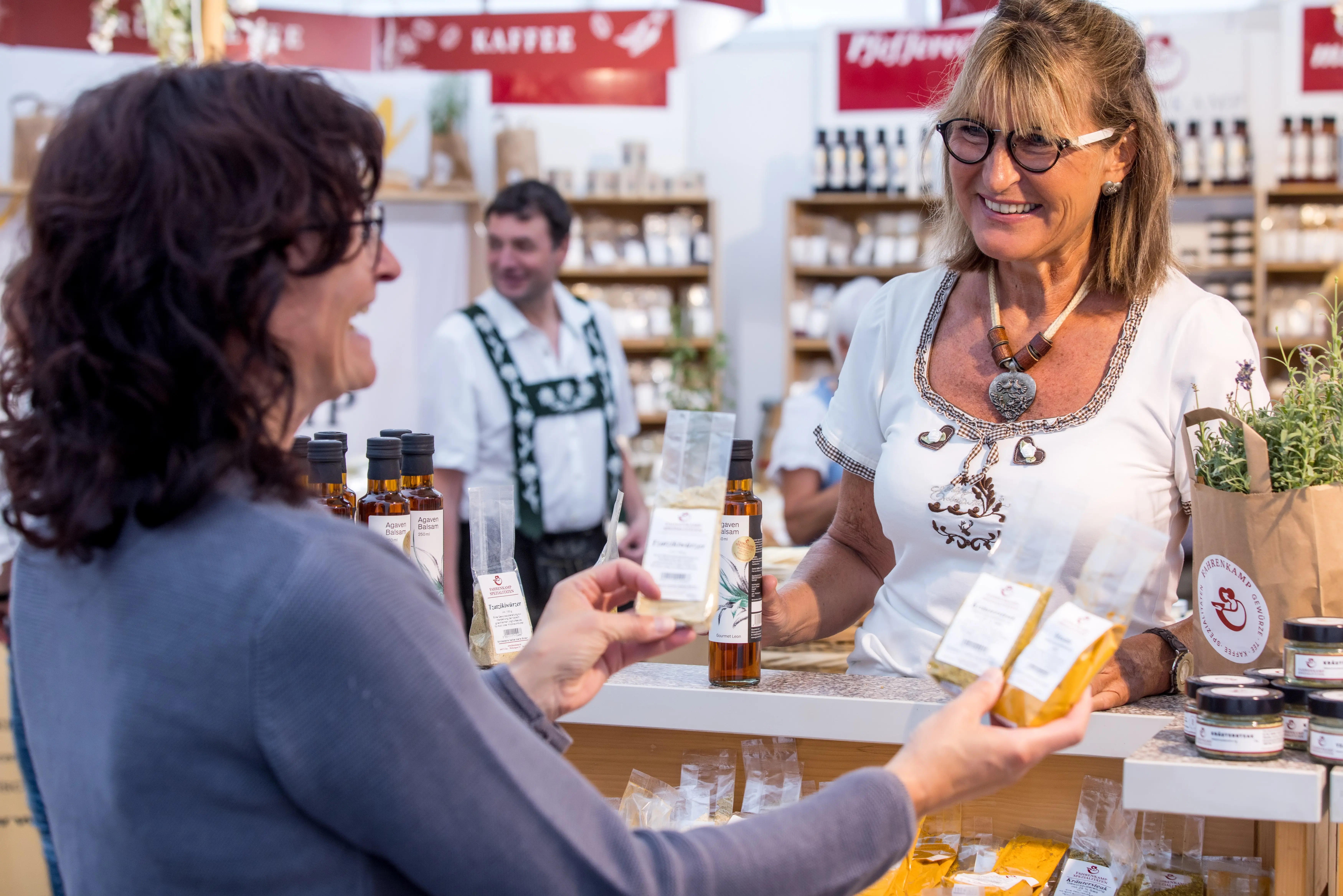 Allgäuer Festwoche geplant und organisiert von hundert 25 plus Allgäuer Festwoche geplant und organisiert von hundert 25 plus