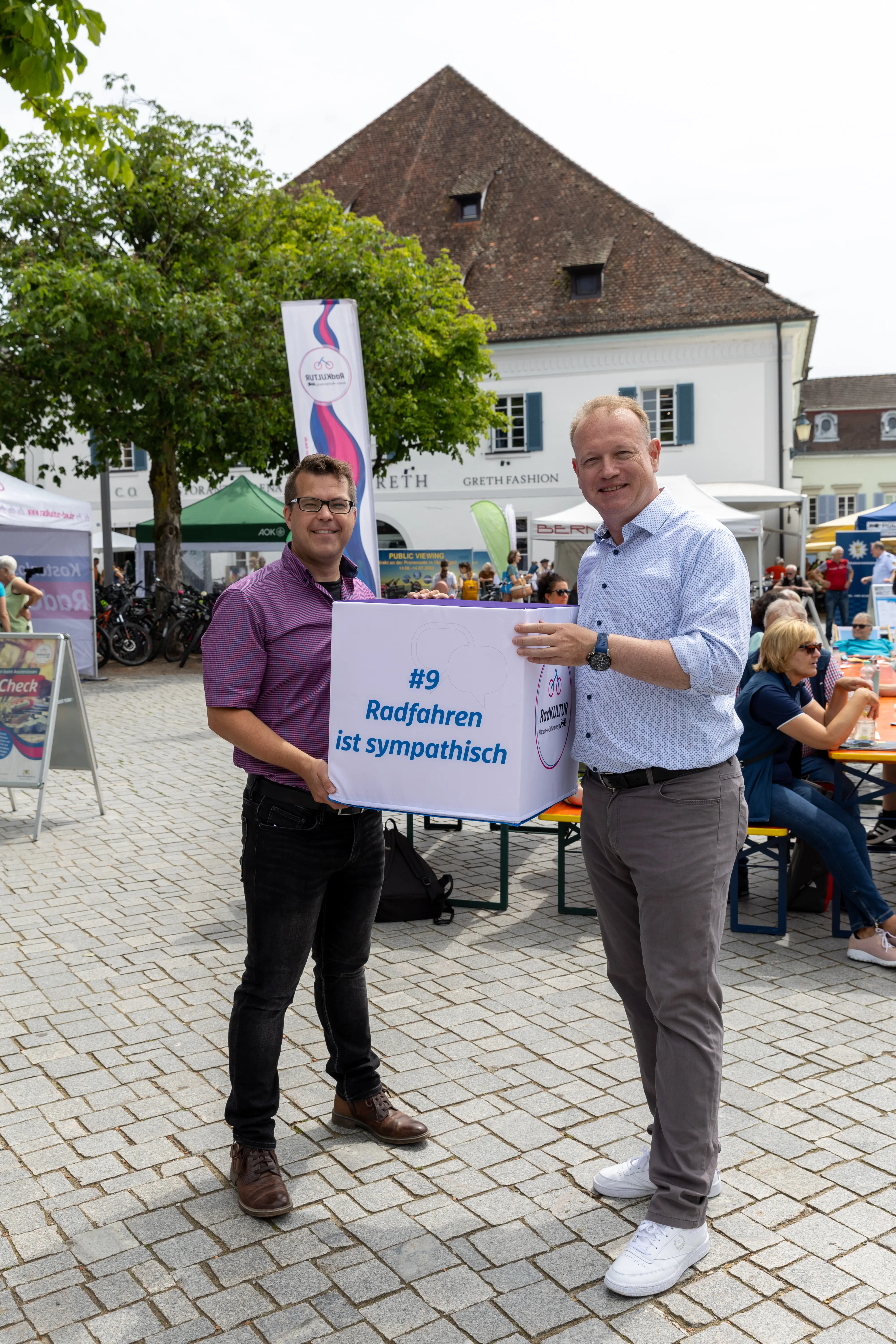 Ein event organisiert von der hundert 25 plus GmbH Ein event organisiert von der hundert 25 plus GmbH